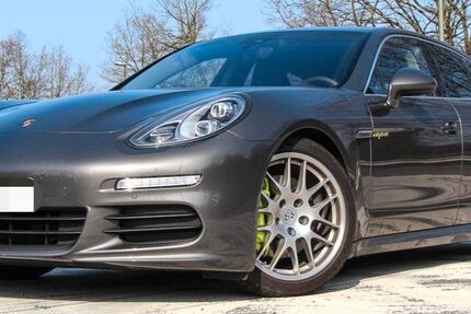 Porsche Panamera 107.000 km 33.500 &euro; OLCHING 82140