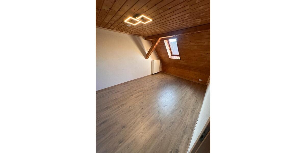 Reihenhaus Mönchsdeggingen - 4.5 Zimmer, 110 m&sup2;, 950&euro; | Angebot:26701440
