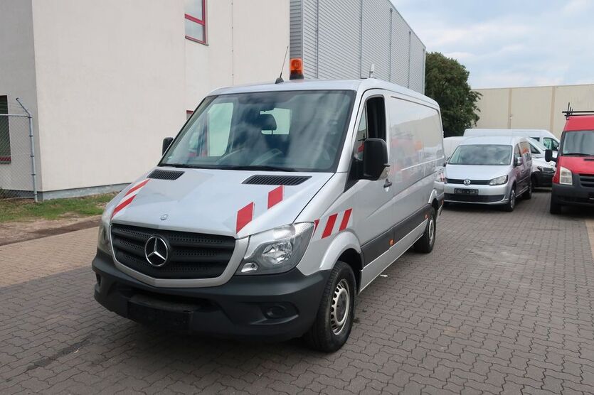 Mercedes-Benz Sprinter 143.122 km 12.900 € Hannover 30179