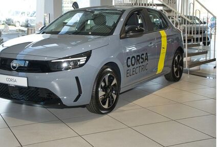 Opel Corsa 9.000 km 23.490 &euro; Würzburg 97076