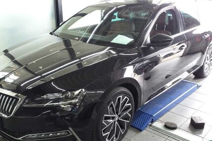Skoda Superb 90.800 km 31.488 &euro; Mühlheim 63165