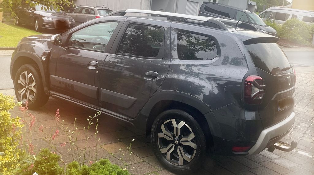 Dacia Duster 75.000 km 16.500 &euro; Warburg 34414