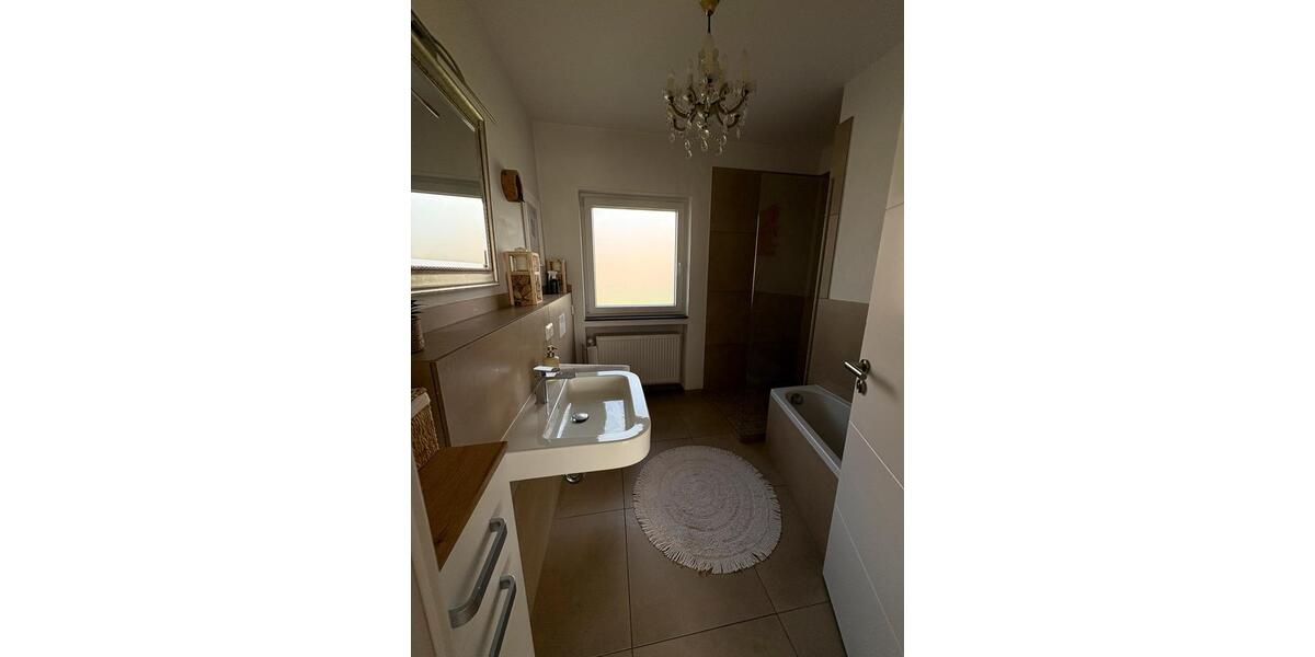 Bungalow Kirn - 4 Zimmer, 125 m&sup2;, 1.550&euro; | Angebot:25980400