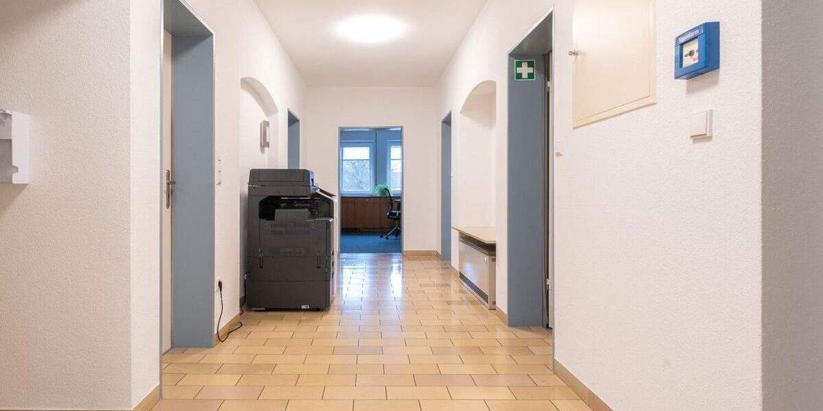 Gewerbeobjekt Nördlingen - 2 Zimmer, 1 m&sup2;, 1.900.000&euro; | Angebot:25727239