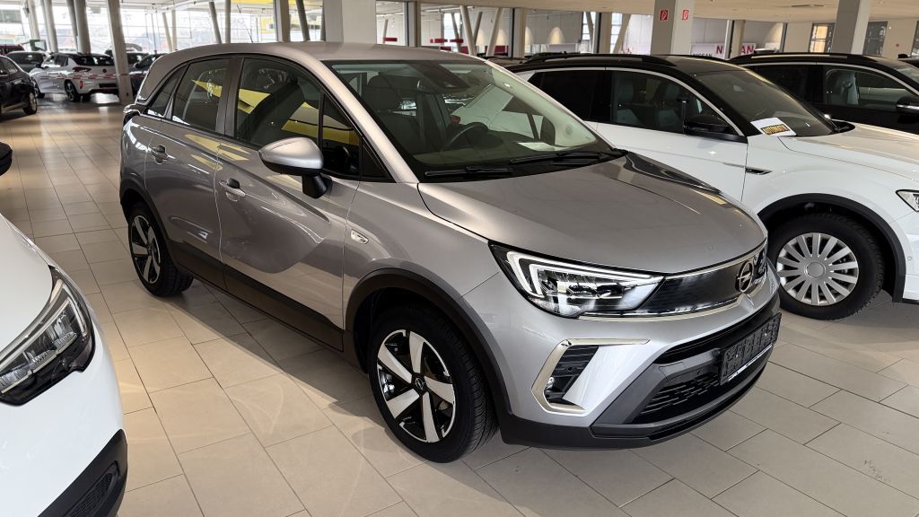 Opel Crossland (X) 27.600 km 12.990 &euro; Wilhelmshaven 26389