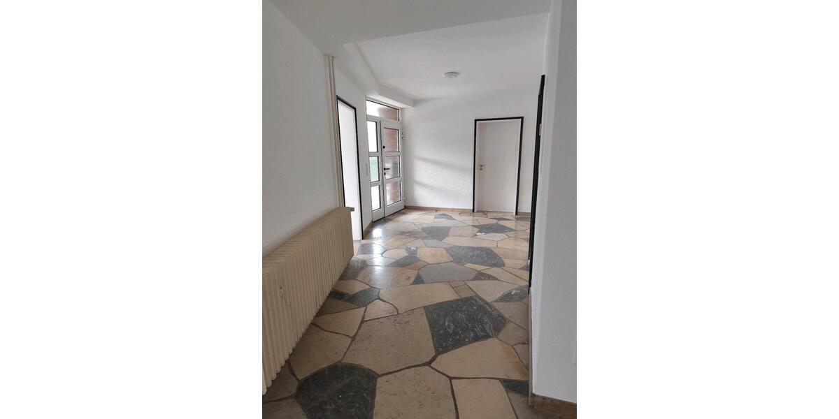 Erdgeschoßwohnung Dillenburg Eibach - 3 Zimmer, 90 m&sup2;, 700&euro; | Angebot:24842768