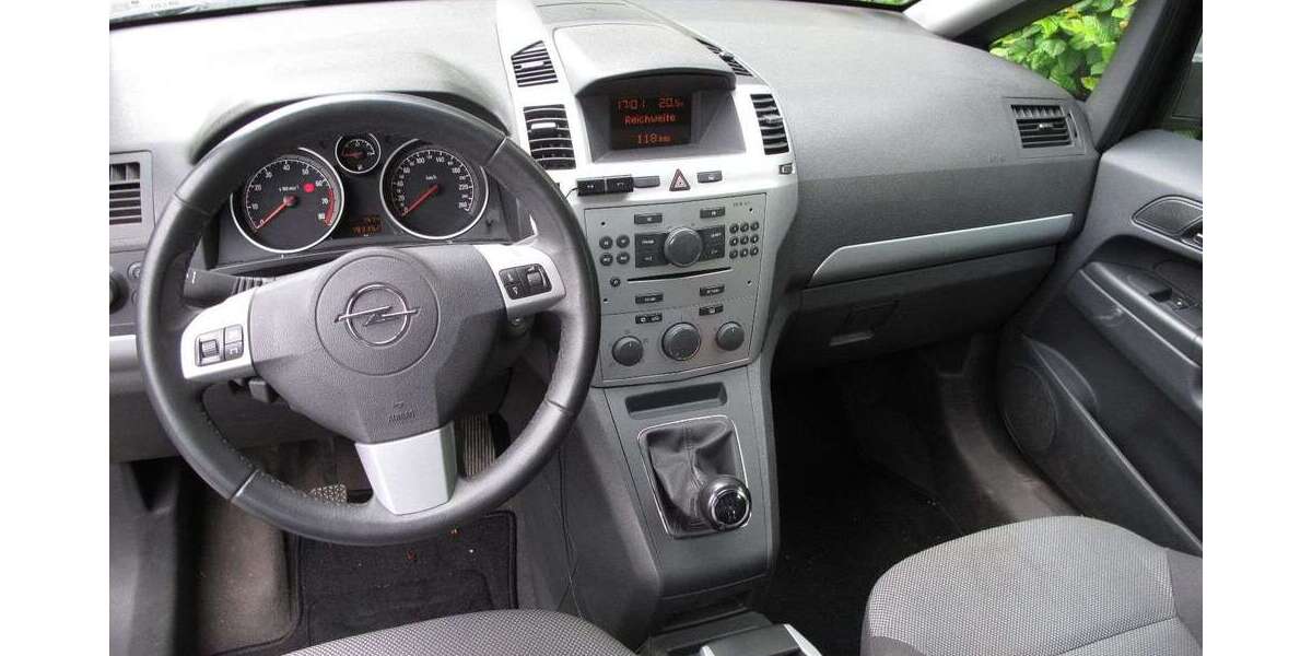 Opel Zafira B Edition 7Sitzer 2.Hand Scheckheft 193.000 km 1.111 &euro; Bergneustadt 51702