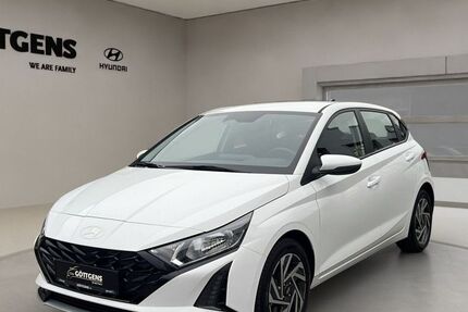 Hyundai i20 7.963 km 18.990 &euro; Soest 59494