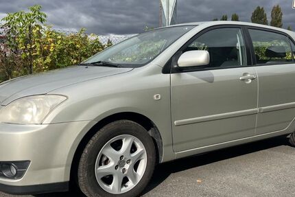 Toyota Corolla 155.000 km 3.499 € Berlin 12057