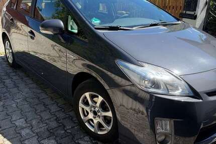 Toyota Prius 211.000 km 6.100 &euro; Weßling 82234
