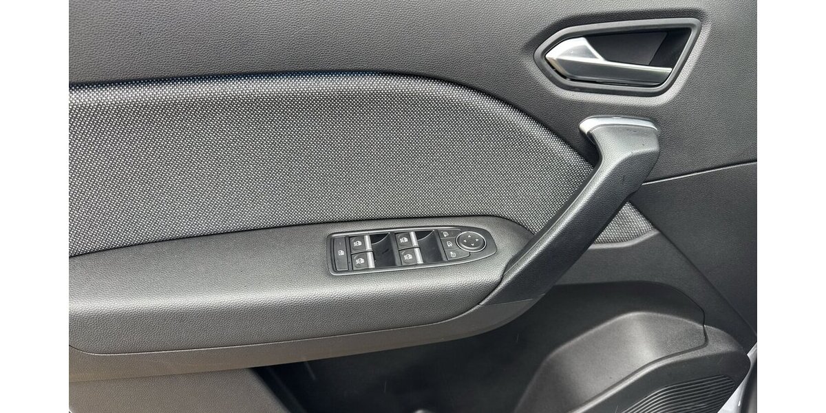 Renault Captur Techno 1.3 TCE EDC-Automatik *Kamera/Navi-A 6.685 km 25.890 &euro; Bamberg 96052