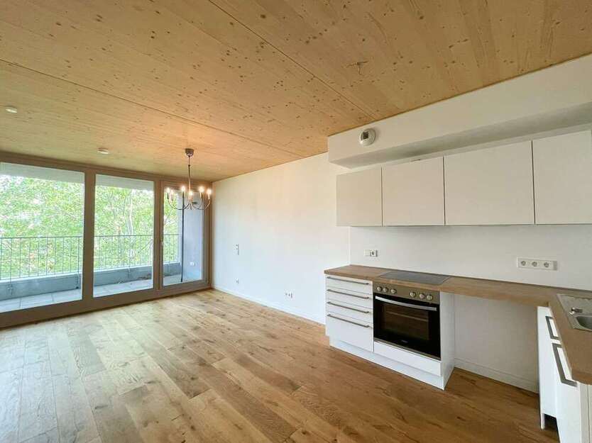 Wohnung zum Mieten in Berlin 1.603,02 € 83.84 m²