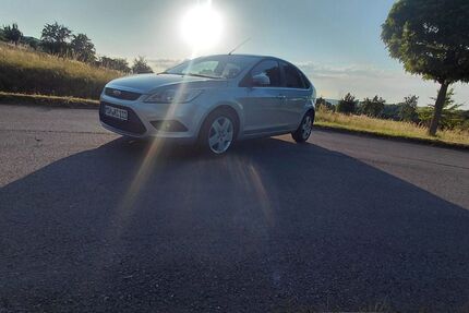 Ford Focus 208.000 km 899 &euro; Kelbra 06537