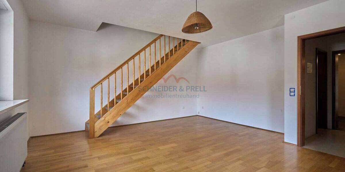 Reihenmittelhaus Geretsried Stein - 8 Zimmer, 256 m&sup2;, 850.000&euro; | Angebot:26015170