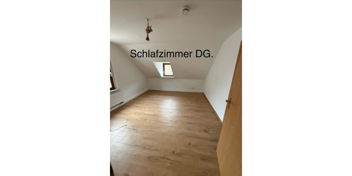 Maisonettenwohnung Weida - 5 Zimmer, 140 m&sup2;, 735&euro; | Angebot:25972170