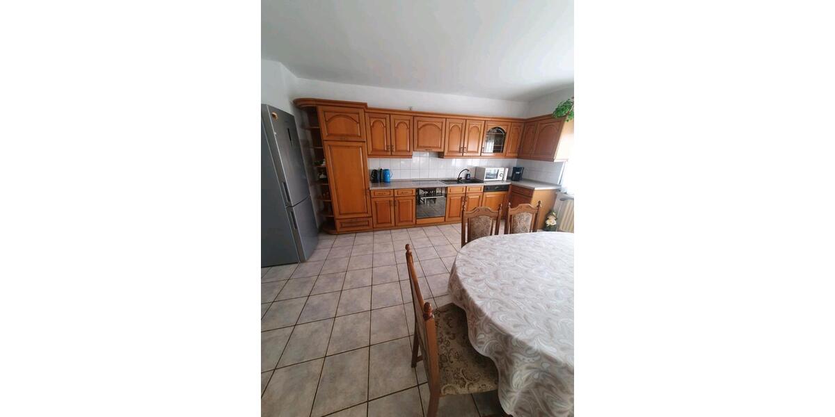 Etagenwohnung Homberg (Ohm) - 4 Zimmer, 120 m&sup2;, 170.000&euro; | Angebot:27028669