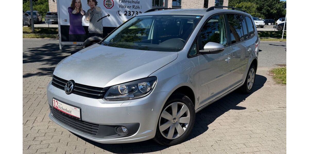 VW Touran 104.000 km 11.990 &euro; Schleswig 24837