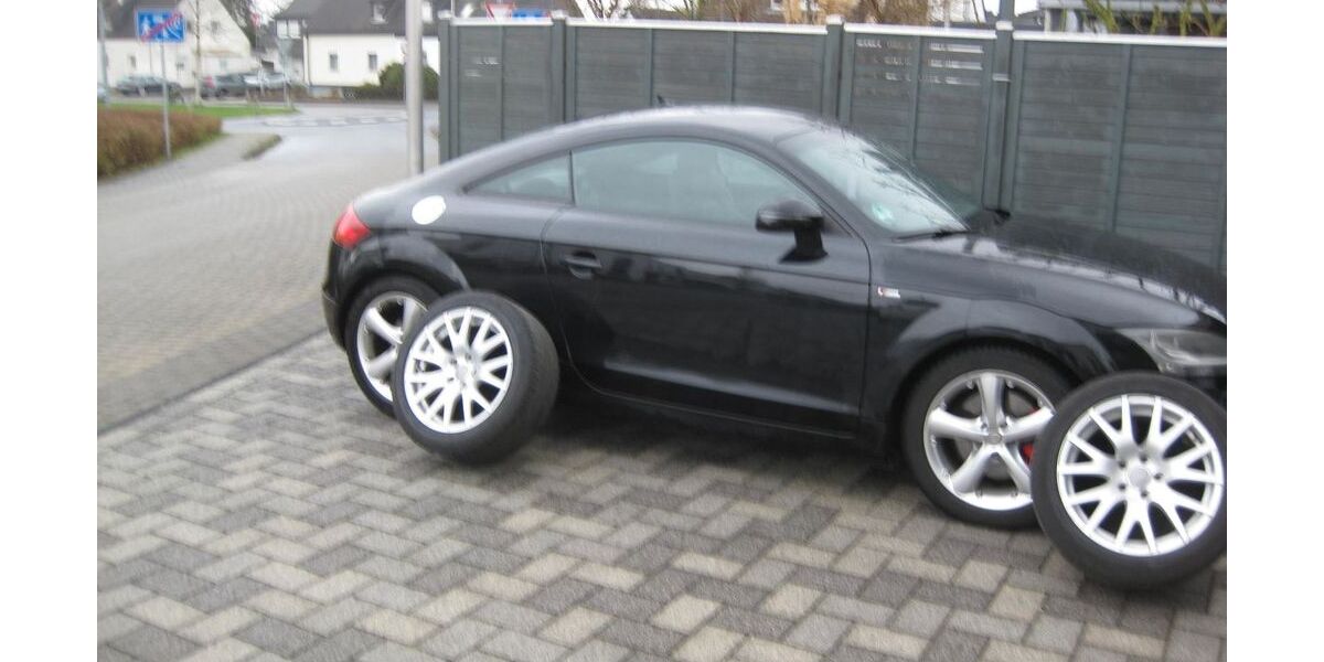 Audi TT 135.222 km 7.697 &euro; Dormagen 41541