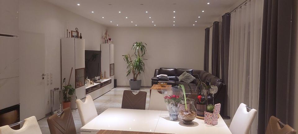 Einfamilienhaus Willebadessen - 5 Zimmer, 150 m&sup2;, 300.000&euro; | Angebot:26463631