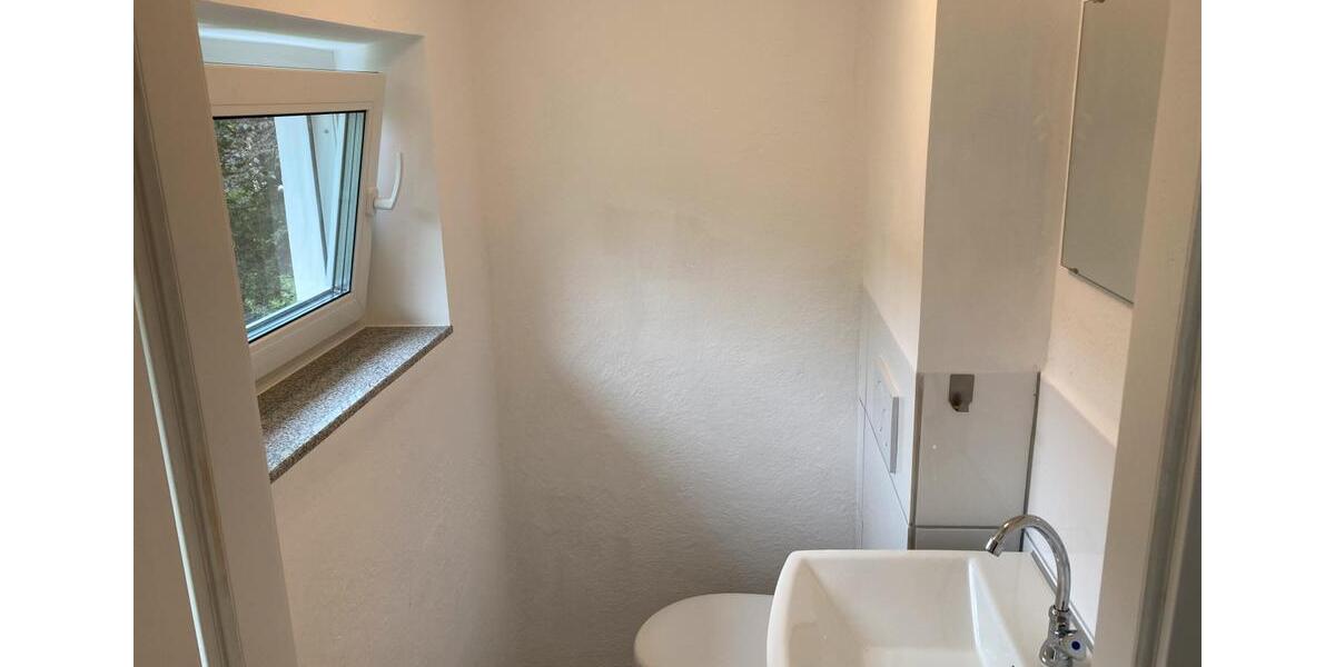 Einfamilienhaus Tittling - 5.5 Zimmer, 164 m&sup2;, 1.300&euro; | Angebot:24820200