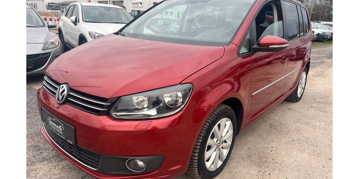 VW Touran 128.387 km 11.999 &euro; Neuseddin bei Berlin 14554