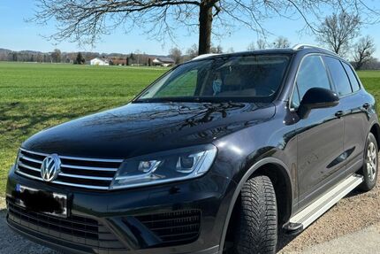 VW Touareg 196.000 km 18.000 &euro; Tittmoning 84529