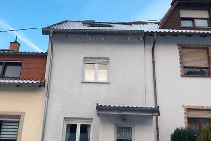 Haus Püttlingen - 4 Zimmer, 100 m&sup2;, 125.000&euro; | Angebot:26414287