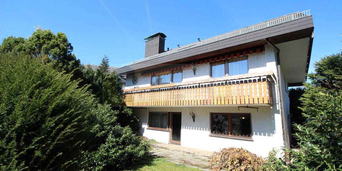 Einfamilienhaus Villingen-Schwenningen Schwenningen - 1 Zimmer, 258 m&sup2;, 460.000&euro; | Angebot:26275972