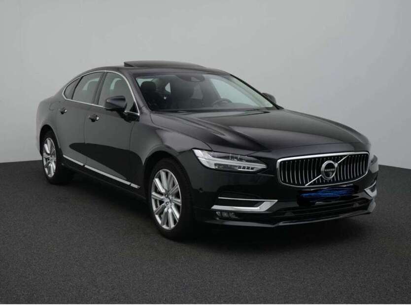 S90
