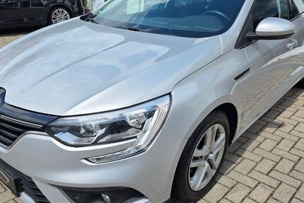 Renault Megane 46.541 km 13.685 &euro; Seesen 38723