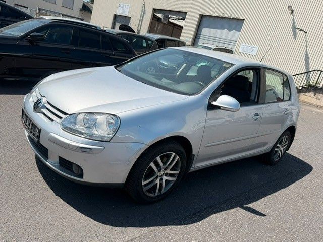 VW Golf 105.000 km 5.550 &euro; Mayen 56727