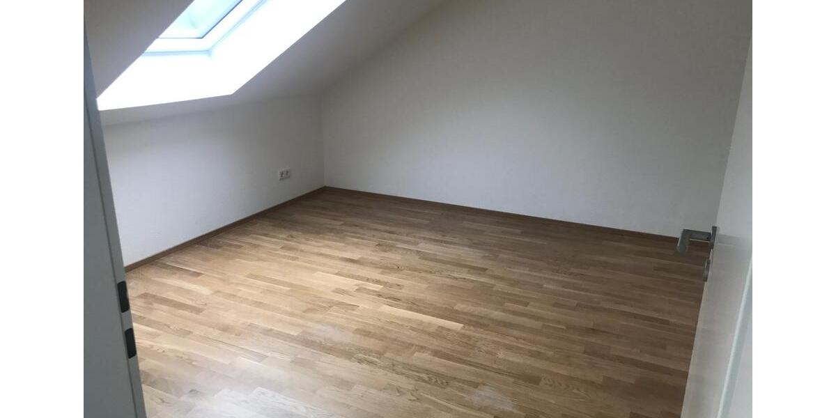 Dachgeschoßwohnung Lüdinghausen - 3 Zimmer, 65 m&sup2;, 850&euro; | Angebot:26038730
