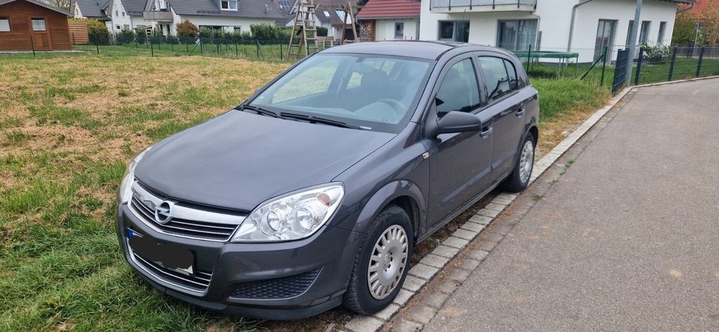 Opel Astra 199.000 km 2.650 &euro; Jesenwang 82287