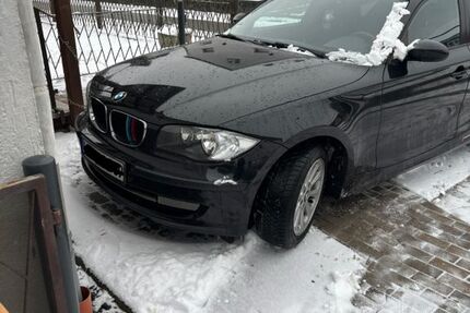 BMW 118 166.576 km 3.999 &euro; Greifenstein 35753