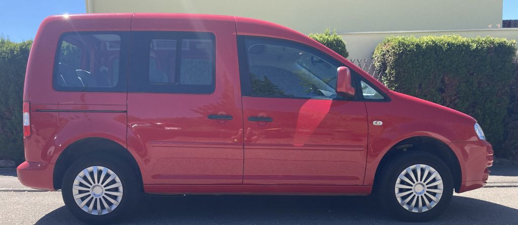 VW Caddy 150.974 km 3.750 &euro; Baden-Württemberg - Friolzheim 71292