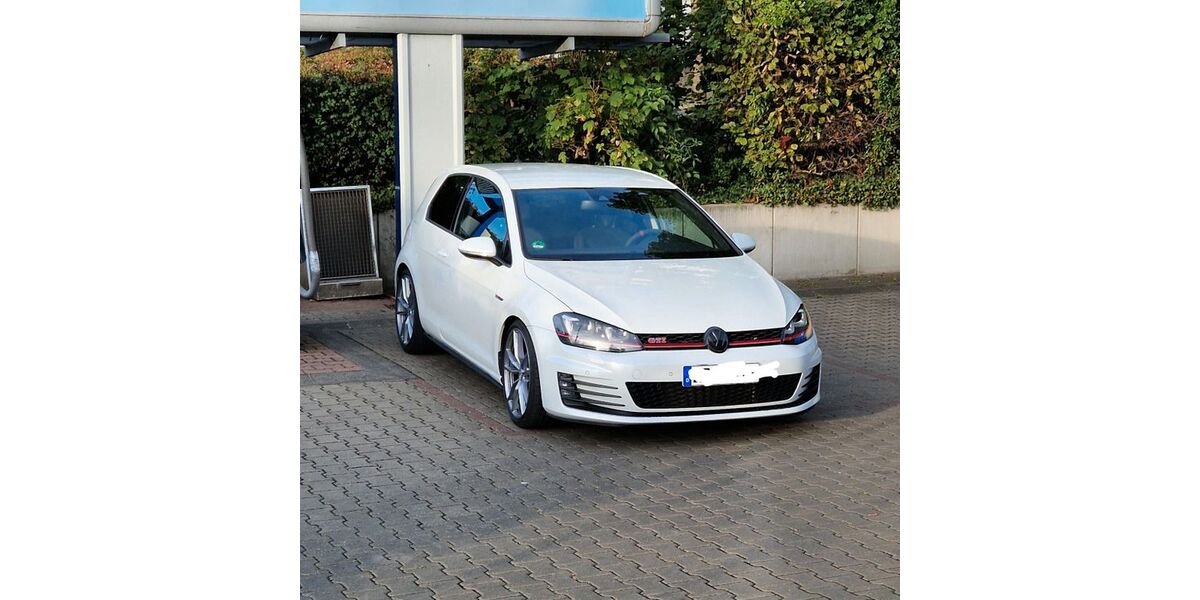 VW Golf 102.000 km 17.800 &euro; Erlangen 91058