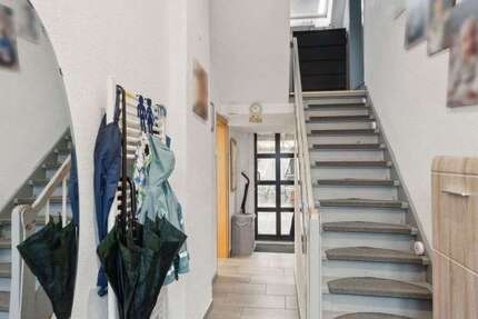 Haus Düsseldorf Stadtbezirk 9 - 4 Zimmer, 117 m&sup2;, 475.000&euro; | Angebot:25560853