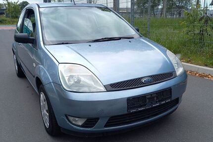 Ford Fiesta 165.000 km 1.450 &euro; köln 51145