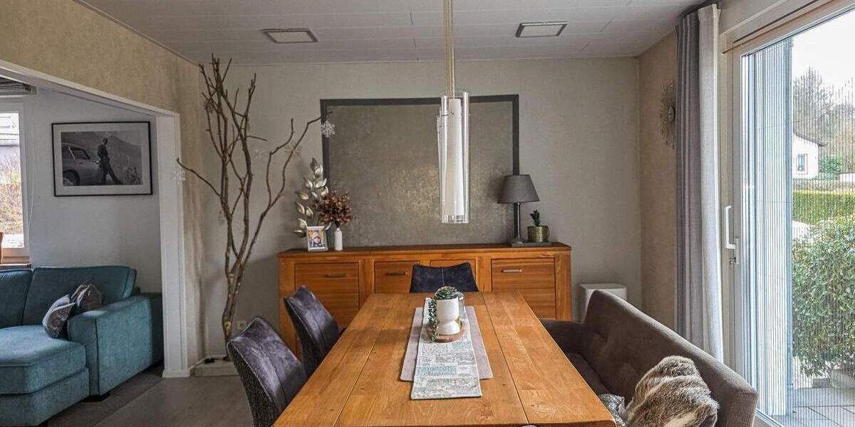 Einfamilienhaus Warburg Nörde - 5 Zimmer, 135 m&sup2;, 299.000&euro; | Angebot:25279045