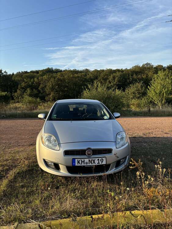 Fiat Bravo 180.000 km 2.700 € Traisen 55595