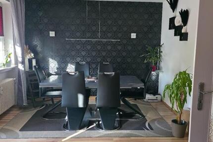 Eigentumswohnung mit Aufzug und 2 Balkonen 4 zimmer