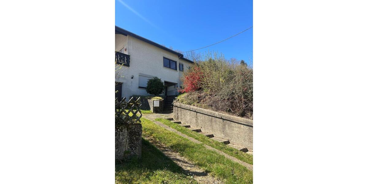 Einfamilienhaus Blieskastel - 11 Zimmer, 165 m&sup2;, 289.000&euro; | Angebot:26334429