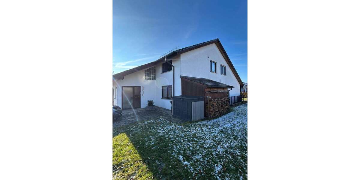 Haus zum Kaufen in Weilheim an der Teck 600.000 € 171 m² 8 zimmer