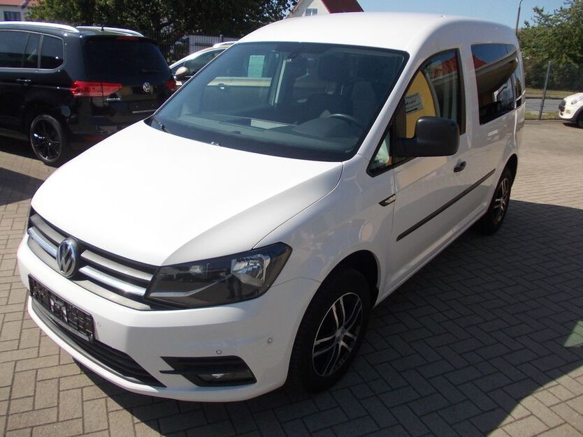 VW Caddy 125.450 km 16.495 € Bergen 18528