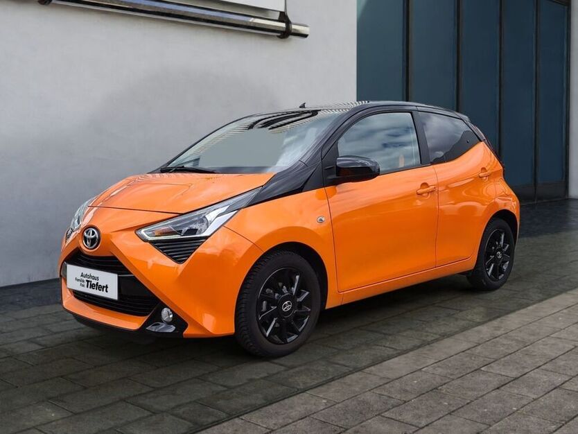 Aygo (X)