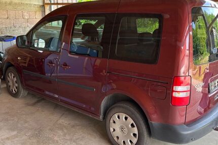 VW Caddy 198.700 km 4.900 &euro; Langquaid OT Niederleierndorf 84085
