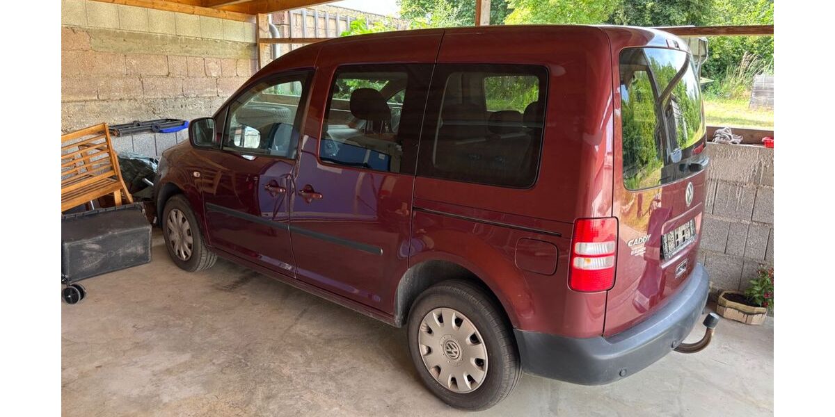 VW Caddy 198.700 km 4.900 &euro; Langquaid OT Niederleierndorf 84085