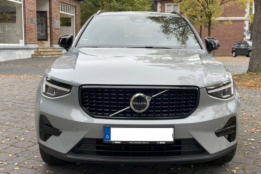 Volvo XC40 11.000 km 38.990 € Gütersloh 33330
