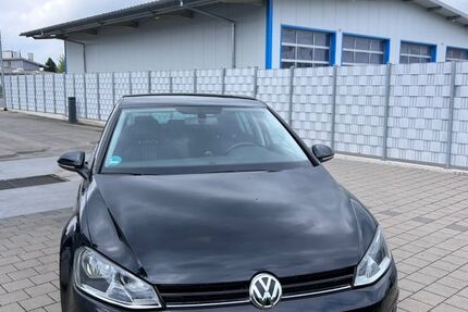 VW Golf 98.388 km 9.800 &euro; Holzgerlingen 71088