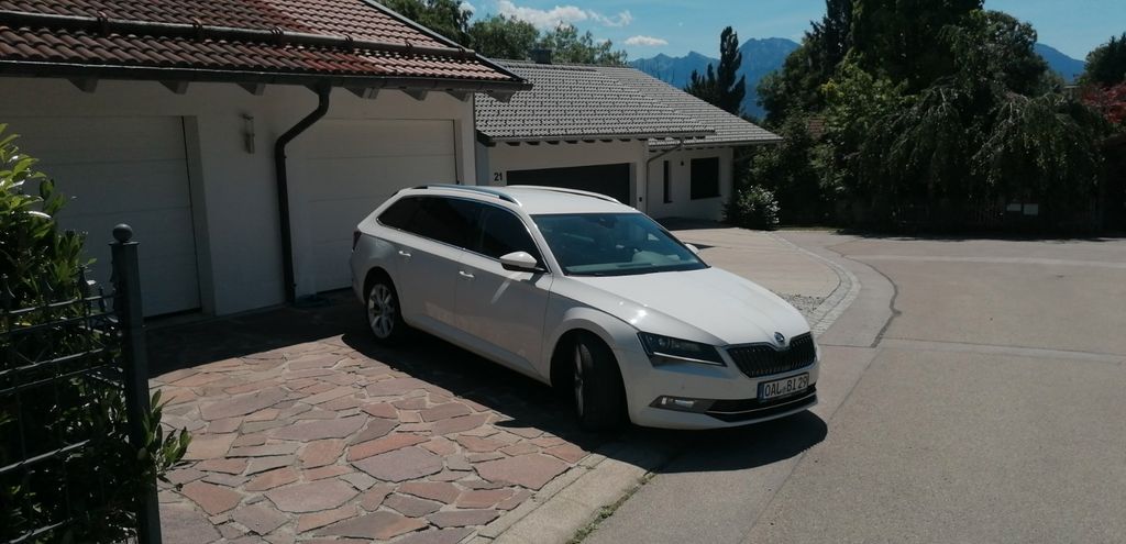 Skoda Superb 172.000 km 16.000 &euro; Rieden am Forggensee 87669
